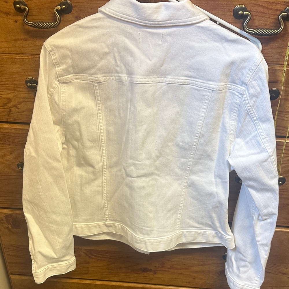 LOFT Women's Classic White Jean Jacket - Picture 2 of 2